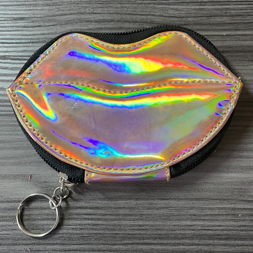Women’s small keychain cosmetic case